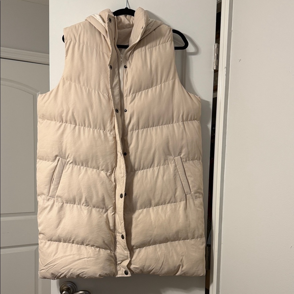 Cream Puffer Vest
